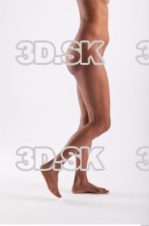 Leg flexing reference of nude Cecelia 0005